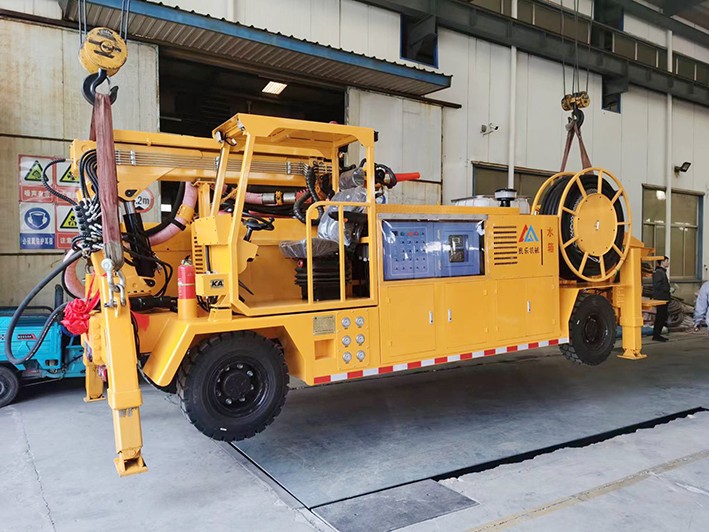 疫情防控不松懈，柴油機礦用混凝土濕式噴射車正常發(fā)貨！
